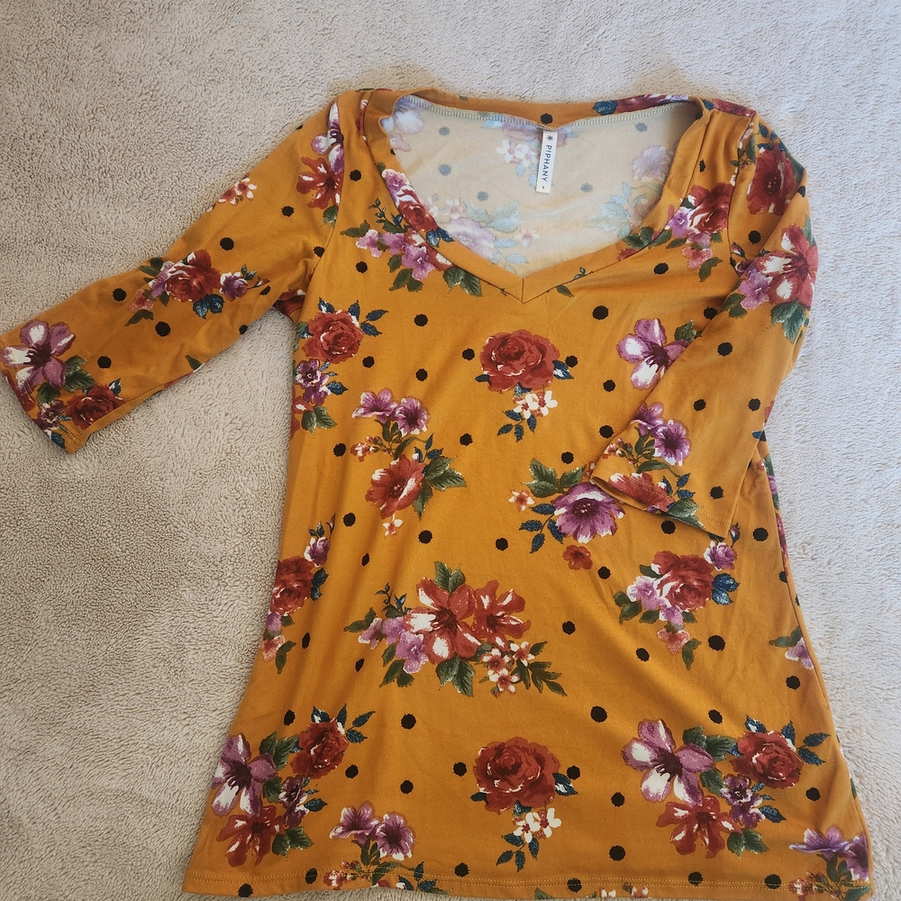 Piphany Mustard Floral V-Neck Top